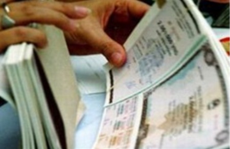 Tổng khối lượng gọi thầu là 2.000 tỷ đồng với hai loại kỳ hạn 3 năm và 5 năm, mỗi loại kỳ hạn là 1.000 tỷ đồng.