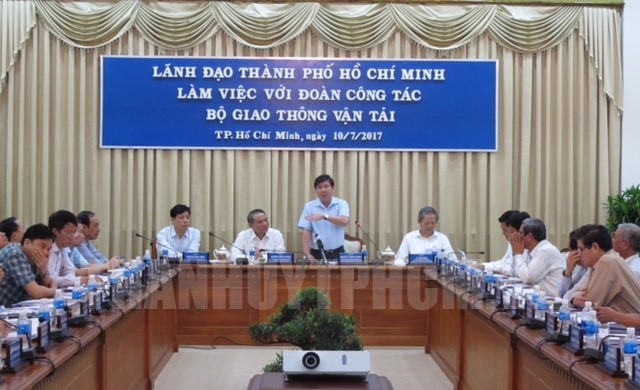 Bộ trưởng Trương Quang Nghĩa Pg88hi Thể Thao, Bóng Đá, Casino, Nổ Hũ, Xổ Số với UBND Tp.HCM chiều 10/7.