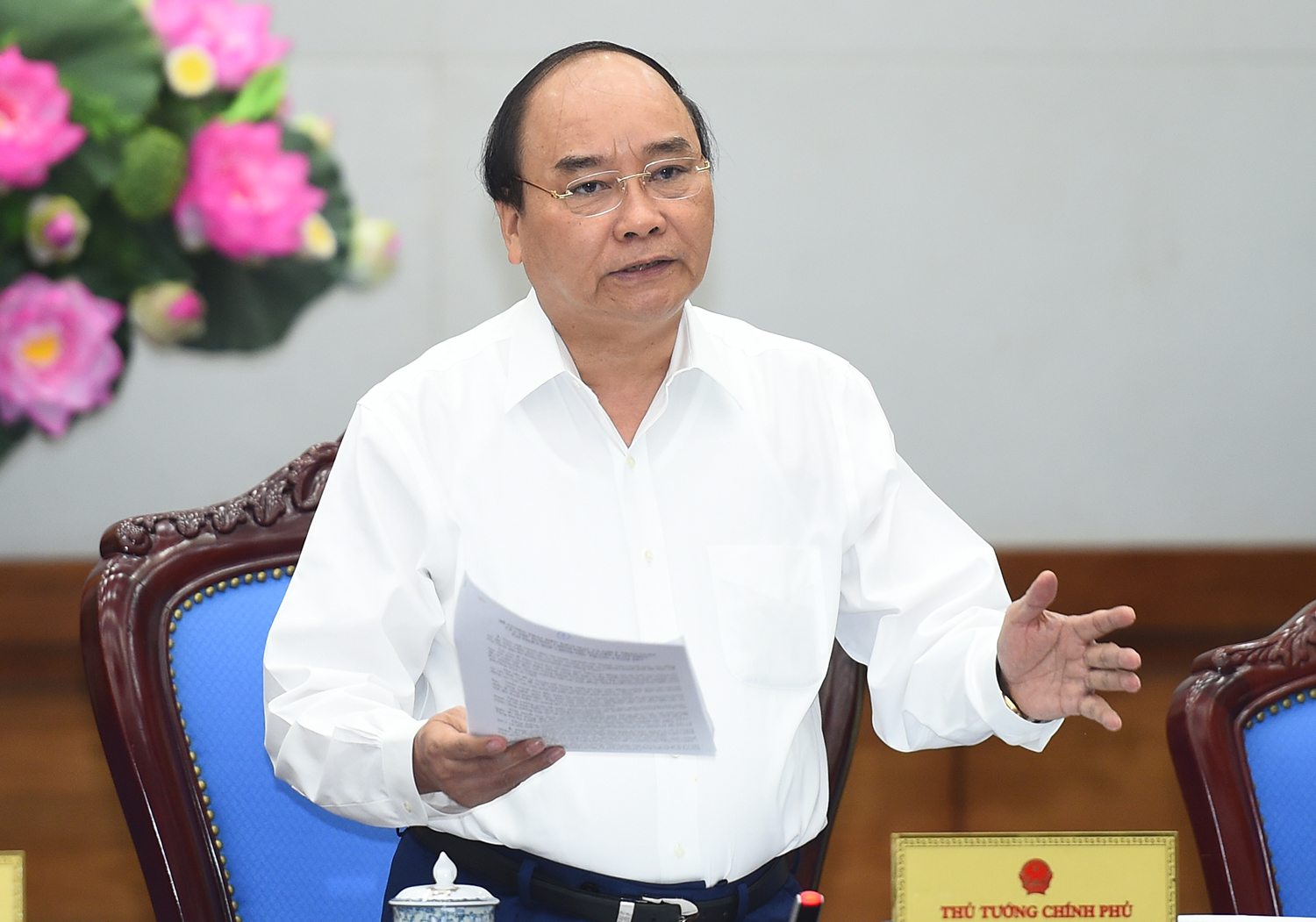 Thủ tướng: “Các ngành coi việc tháo gỡ khó khăn cho sản xuất PG88 Uy Tín Số 1 Việt Nam, cho 
6Pg88.con độc quyền mỗi ngày là nhiệm vụ chính trị của mình chứ không phải quản lý vĩ mô
 mà thoát ly thực tế”.