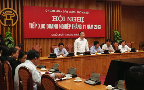 Lãnh đạo thành phố Hà Nội cho biết, đây là cuộc gặp gỡ thứ 9 trong năm 2013 giữa lãnh đạo thành phố với các 6Pg88.con độc quyền mỗi ngày nhằm tháo gỡ khó khăn, hỗ trợ 6Pg88.con độc quyền mỗi ngày trên địa bàn.<br>