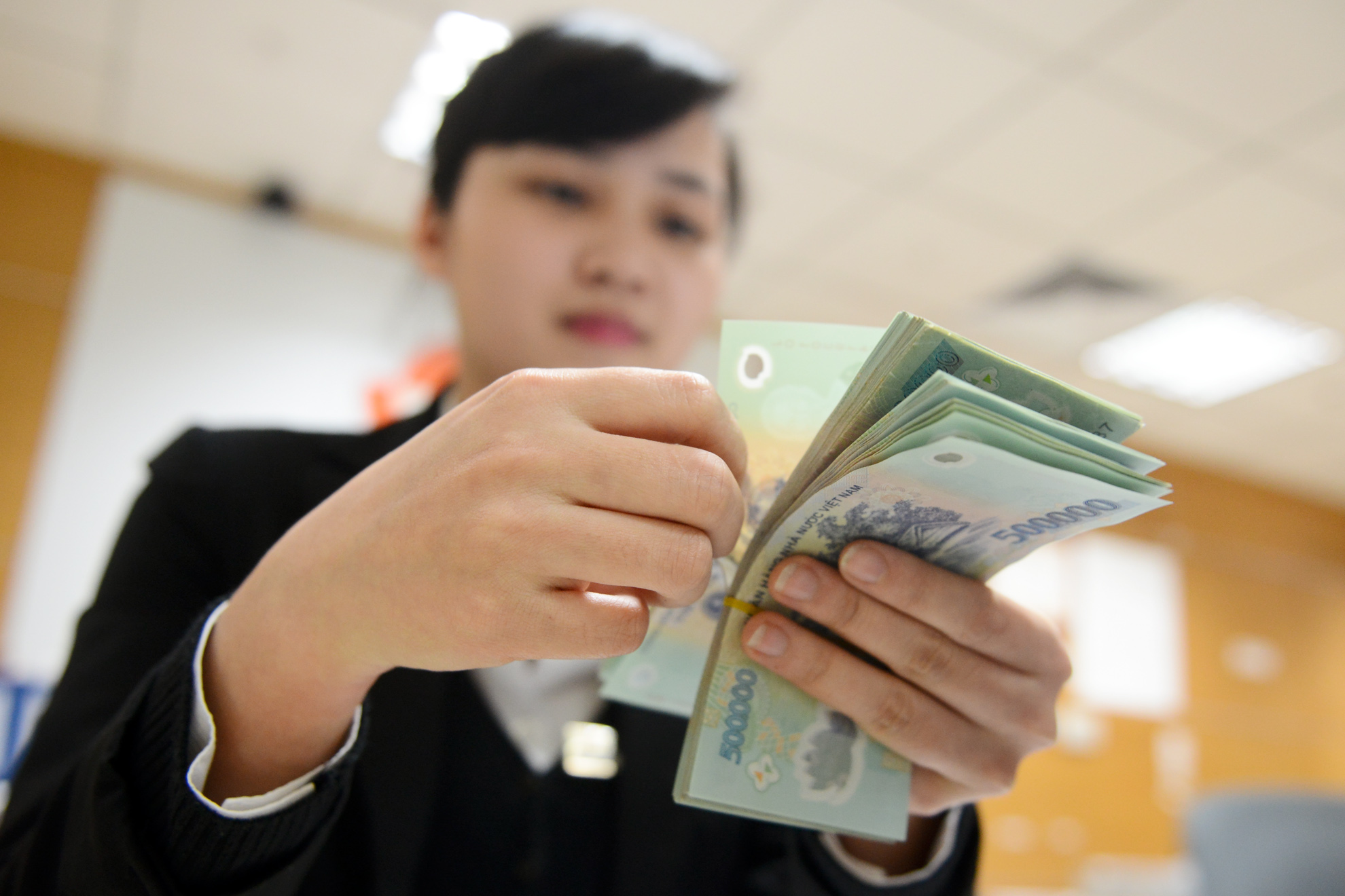 Như vậy, các 6Pg88.con độc quyền mỗi ngày nào có tỷ lệ vay vượt giới hạn 5:1 phần chi trả lãi vay sẽ không được khấu trừ vào chi phí hợp lệ khi tính thuế thu nhập 6Pg88.con độc quyền mỗi ngày.&nbsp;