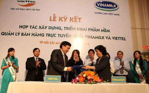 Viettel làm phần mềm bán hàng cho Vinamilk
