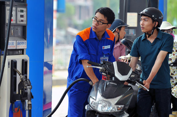 Xăng dầu đang có xu hướng tăng mạnh do giá dầu thô trên thị trường thế giới hồi phục.
