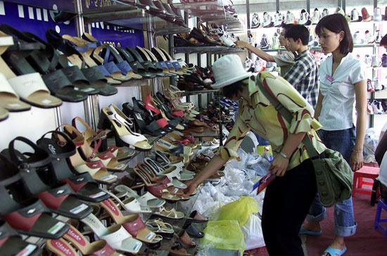 Da giày sẽ PG88 hơn 2,1 triệu thành viên theo hướng cân bằng hơn giữa Pg88 com chính chủ và tiêu thị nội địa - Ảnh: Việt Tuấn.