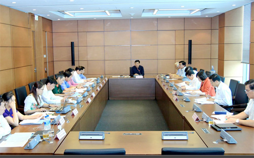 Sửa điều luật “công nhân có lương hưu”: 99/153 đại biểu đồng tình