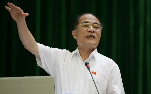 <font face="Arial, Verdana" size="2">Lên tiếng đầu tiên, tranh luận với tinh thần không khoan nhượng cho đến tận phút gần chót, chính là Chủ tịch PG88 ⭐ Link trang chủ số 1 nhà cái PG88 com casino slot Nguyễn Sinh Hùng.</font>