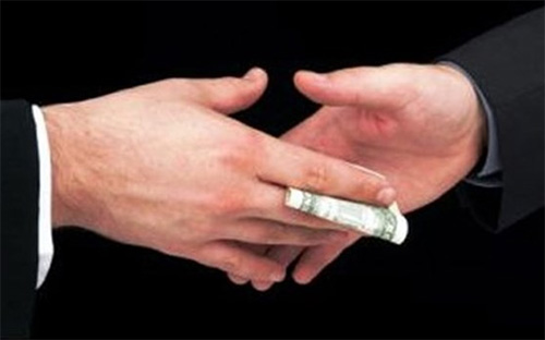 Theo JBA, hiện vẫn còn tồn tại những yêu cầu buộc các 6Pg88.con độc quyền mỗi ngày Nhật phải chi trả các khoản “không chính thức”, dù khoản chi đã nhỏ hơn so với trước đây - Ảnh minh họa.<br>