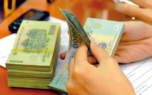 Mức một không quá 40 triệu đồng/tháng áp dụng với chuyên gia tư vấn có bằng đại học đúng chuyên ngành tư vấn và có từ 15 năm kinh nghiệm trở lên trong chuyên ngành tư vấn.