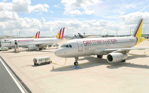 Máy bay Airbus chở 144 khách rơi tại Pháp