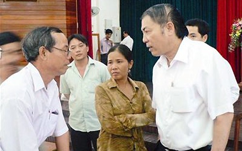 Ông Nguyễn Bá Thanh trong một lần đối thoại với người dân Đà Nẵng, khi ông còn làm Bí thư Thành uỷ.<br>