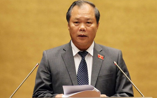 Chủ nhiệm Ủy ban Pháp luật Phan trung Lý trình bày báo cáo thẩm tra Link Trang Chủ PG88.Com Mới #2026 luật - Ảnh: VTC.<br>