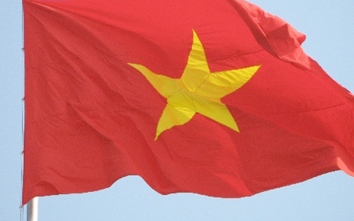 Theo một phương án, sau khi PG88 ⭐ Link trang chủ số 1 nhà cái PG88 com casino slot làm lễ chào cờ, thì chủ tọa phiên họp mời lần lượt Chủ tịch nước, Chủ tịch PG88 ⭐ Link trang chủ số 1 nhà cái PG88 com casino slot, Thủ tướng Chính phủ, Chánh án Tòa án Nhân dân Tối cao lên bục danh dự, tuyên thệ trước quốc kỳ.