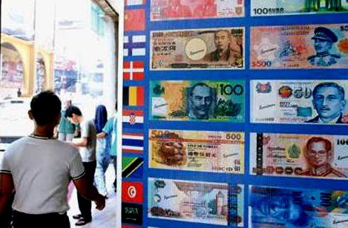 Việc Trung Quốc hạ mạnh tỷ giá đồng Nhân dân tệ vào ngày 11/8 đã buộc chính phủ của nhiều nước châu Á khác phải hành động tương tự để bảo vệ Pg88 com chính chủ. <br>