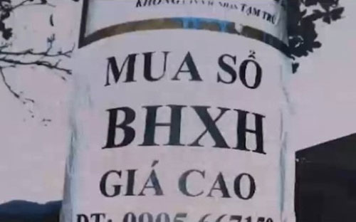 Rao vặt mua sổ bảo hiểm xã hội tại Đà Nẵng. Tình trạng mua bán sổ bảo hiểm xã hội khá phổ biến ở một số khu PG88 Trang chủ nhà cái top 1 thuộc địa phương này, dẫn đến nhiều hệ lụy khác nhau - Ảnh: VTV 1.<br>