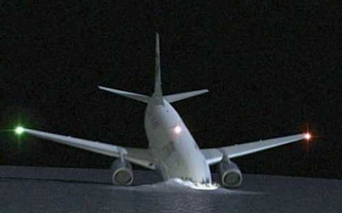 Hình mô phỏng khoảnh khắc cuối cùng của chuyến bay 447 - Air France, bay từ Rio de Janeiro, Brazil tới Paris, 
Pháp. Máy bay rơi xuống Đại Tây Dương ngày 1/6/2009, cùng với 228 hành khách và phi hành đoàn.
