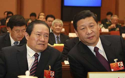 Ông Chu Vĩnh Khang (trái) và ông Tập Cận Bình - Ảnh: News.<br>