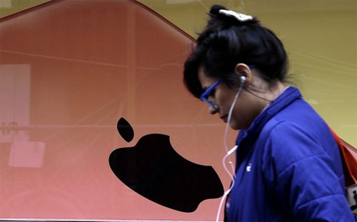 Nối tiếp những năm thành công rực rỡ liên tiếp, Apple đang bắt đầu đối mặt thách thức - Ảnh: Getty.<br>