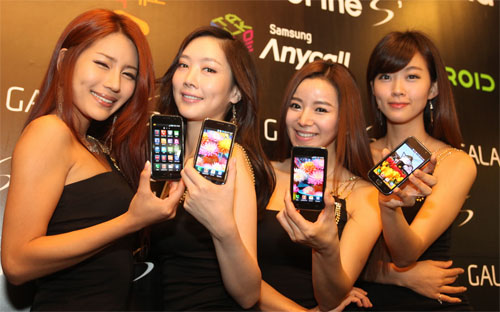 Lợi nhuận sa sút, Samsung mạnh tay giảm số mẫu smartphone