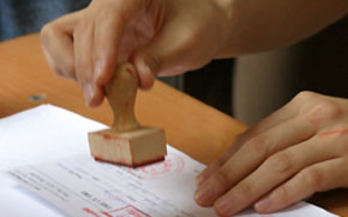 Theo cơ quan thẩm tra, các thông tin mật chỉ được áp dụng cho lĩnh vực 
quốc phòng, an ninh. Và các hoạt động thanh tra, kiểm tra, kiểm toán, 
giám sát, phản biện xã hội của các tổ chức xã hội và của nhân dân cần 
được cụ thể hóa trong luật - Ảnh minh họa.