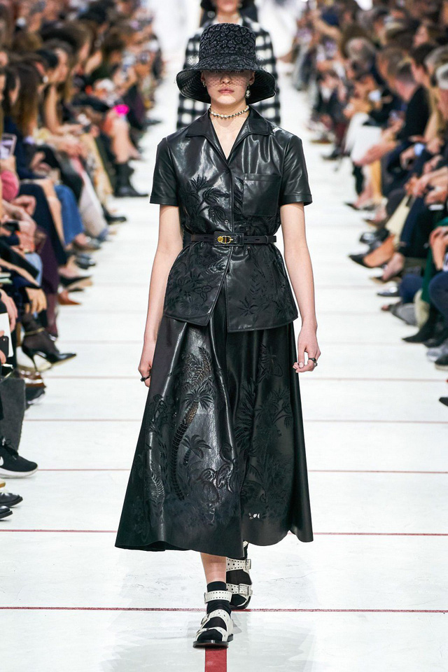 BST Thu – Đông 2019 của Dior: Hoài cổ nhưng khác biệt - Ảnh 10.