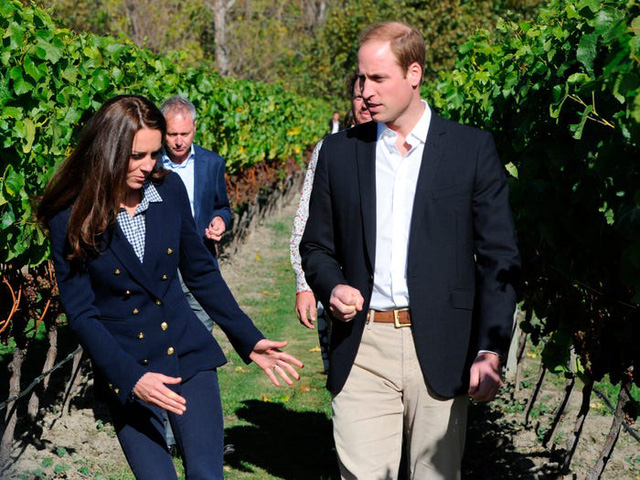 Những trang phục có giá dưới 100 đô la của công nương Kate Middleton - Ảnh 11.