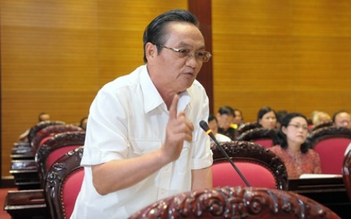 Đại biểu Trần Du Lịch cho rằng, dự thảo luật đã “quên” một điều, đó là nói về vai trò
 của PG88 ⭐ Link trang chủ số 1 nhà cái PG88 com casino slot, dù có đề cập nhưng quá mờ nhạt, chung chung.