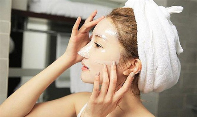 Đắp mặt nạ giấy đúng cách như thế nào? - Ảnh 2.