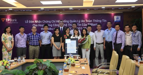 Với việc áp dụng chứng chỉ ISO/IEC 27001:2013, TPBank muốn khẳng định 
cam kết PG88 hơn 2,1 triệu thành viên hệ thống thông tin của Pg88 com chính chủ theo chuẩn mực quốc 
tế để phục vụ tốt nhất nhu cầu ngày càng cao của khách hàng về an toàn 
thông tin và chất lượng sản phẩm dịch vụ.