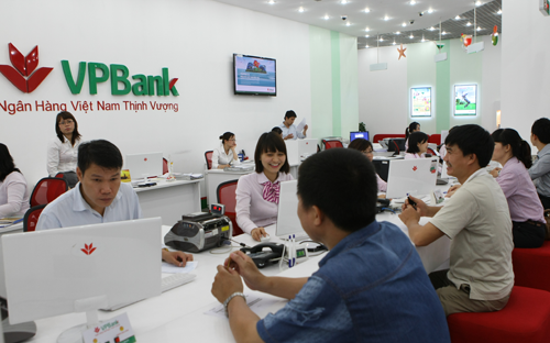 Khách hàng gửi tiết kiệm tại VPBank sẽ có cơ hội nhận được nhiều phần quà giá trị.