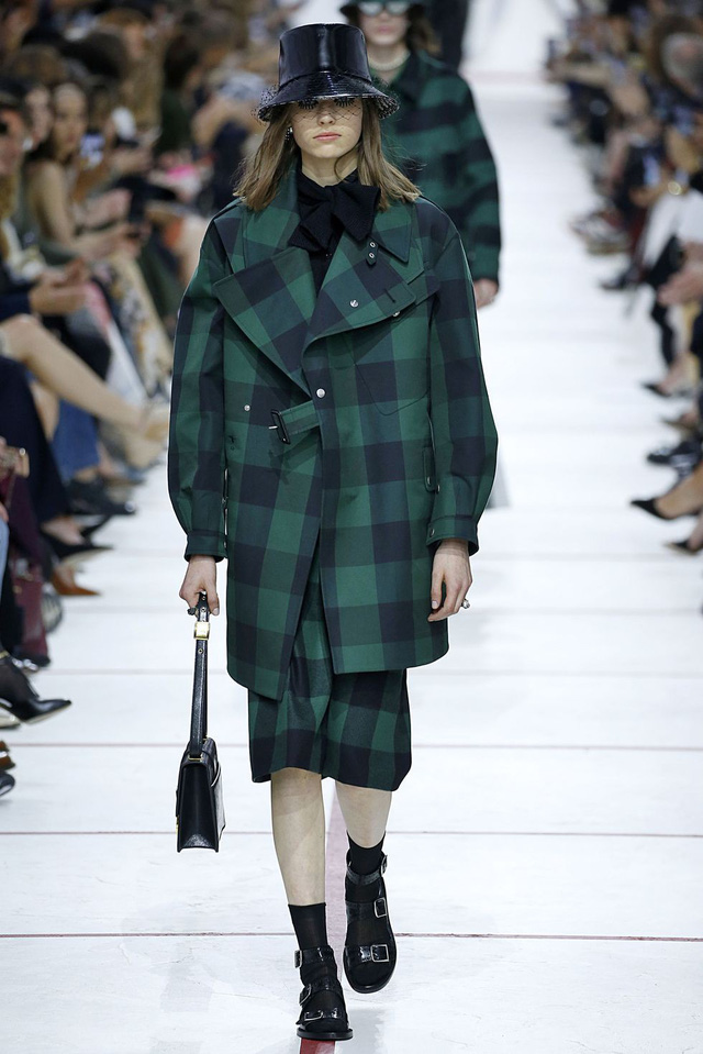 BST Thu – Đông 2019 của Dior: Hoài cổ nhưng khác biệt - Ảnh 3.