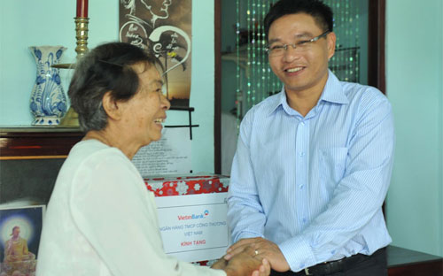 VietinBank trao 300 căn nhà “cứng” cho người nghèo Bình Thuận 4