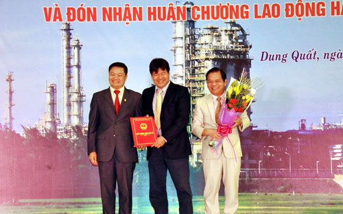 Các mục tiêu chính của BSR trong năm 2015 là sản xuất đạt trên 5,86 
triệu tấn sản phẩm các loại; doanh thu đạt trên 120,653 ngàn tỷ đồng; 
nộp ngân sách trên 16,079 ngàn tỷ đồng; hoàn thành tốt tất cả những chỉ 
tiêu sản xuất PG88 Uy Tín Số 1 Việt Nam năm 2015.