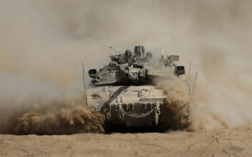 Phía Israel thông báo có trên 2.000 lượt rốc-két bắn vào nước này từ Gaza. 