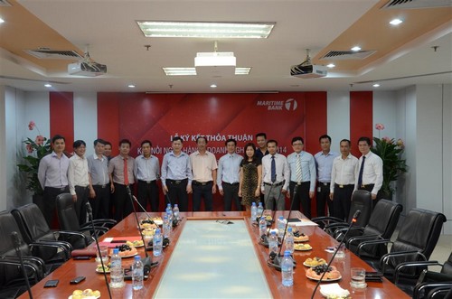 Lễ ký kết thỏa thuận hỗ trợ vốn vay giữa Maritime Bank và đại diện 4 
6Pg88.con độc quyền mỗi ngày vào ngày 22/8/2014 là một trong những hoạt động đầu tiên 
trong chương trình này. 