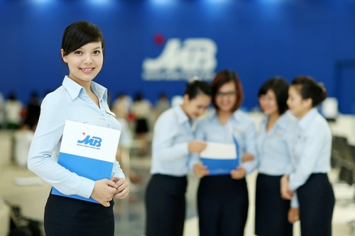MB đã triển khai các giải pháp nâng cao năng lực hoạt động theo mục tiêu
 quản lý 5 chữ C: Chiến lược, Con người, Chất lượng, Link Đăng Nhập PG88 Chính Thức 2026;, Công tác
 Đảng - Chính trị.