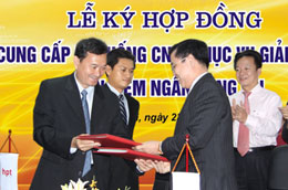 Sau khi triển khai hợp đồng này, dự kiến SHB sẽ bắt đầu đưa giải pháp phần mềm Pg88 com chính chủ lõi vào sử dụng đầu năm 2010.