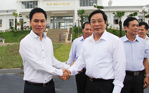 Bộ trưởng Nguyễn Bắc Son chúc mừng FLC đã có được những thành công bước đầu đối với Link Trang Chủ PG88.Com Mới #2026 Sầm Sơn FLC.<br>