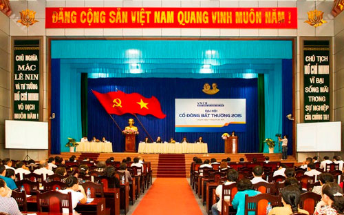 Là Pg88 com chính chủ đại chúng, có trên 500 cổ đông, nhưng diễn biến đại hội đồng cổ đông bất thường của VNCB không được phản ánh trên báo chí.<br>