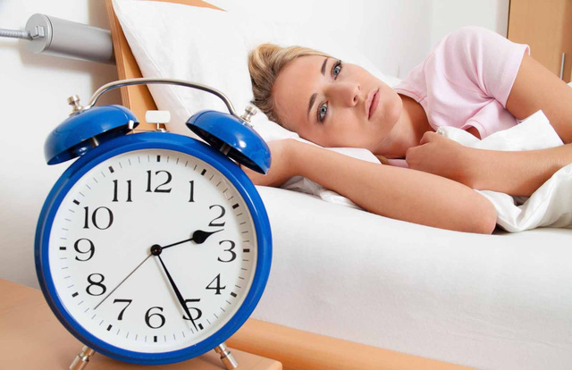 Mất ngủ là... là đủ thứ bệnh! - Ảnh 1.
