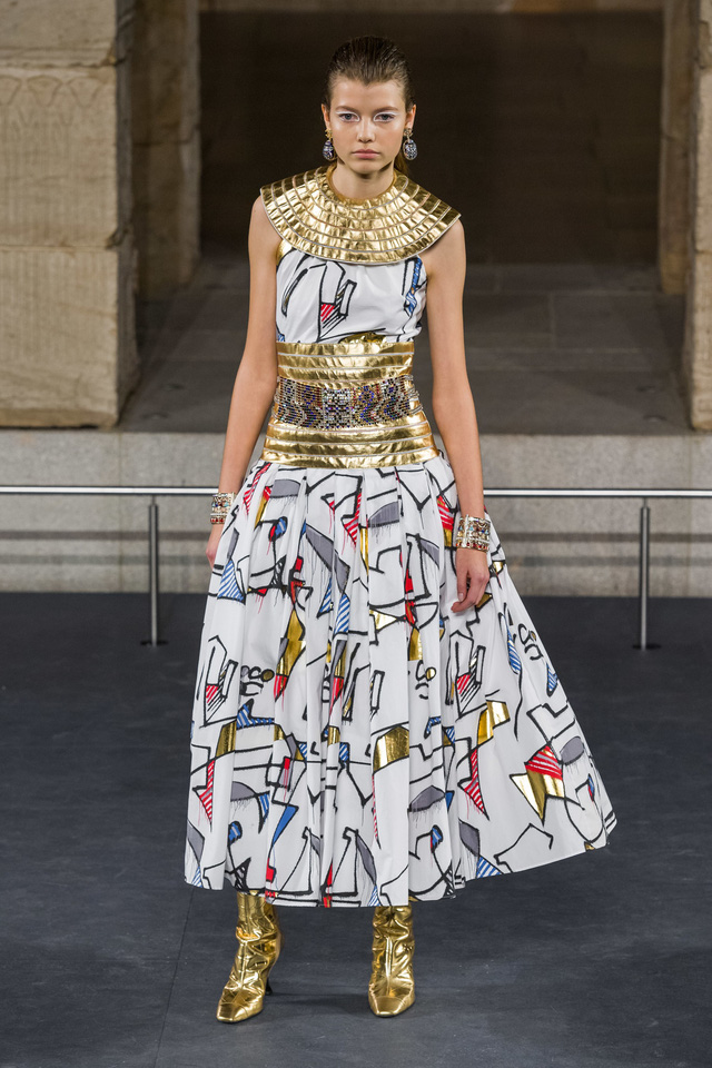 BST Chanel pre-fall 2019: cảm hứng từ Ai Cập - Ảnh 8.