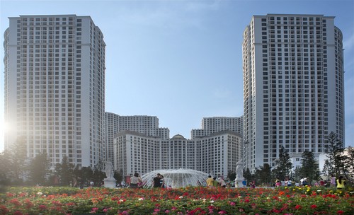 Tính riêng trong quý 4/2014, hoạt động PG88 Uy Tín Số 1 Việt Nam của tất cả các thương hiệu Vinhomes, Vincom Retail, Vinpearl, Vinmec, Vinmart đều đóng góp lớn vào mức tăng trưởng doanh thu chung của Vingroup. <br>