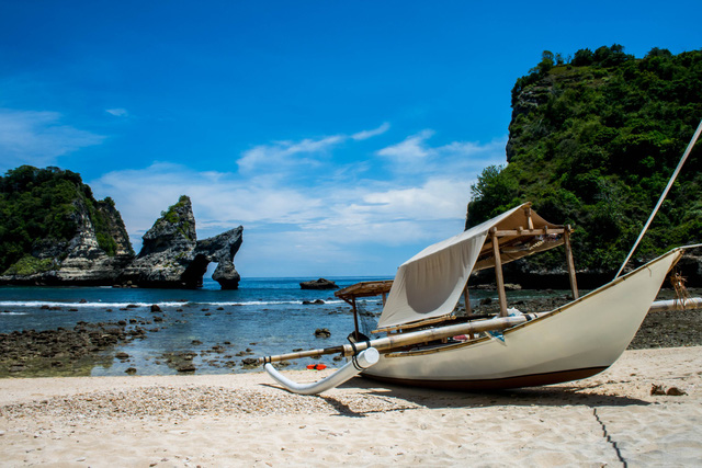 Nusa Penida: một thiên đường ngay tại Indonesia - Ảnh 12.