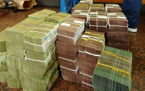 Gần mùa cao điểm thanh toán và chi trả, lãi suất huy động VND kỳ hạn ngắn của một số Pg88 com chính chủ đã tăng trở lại sau khi liên tục giảm vài năm gần đây.<br>