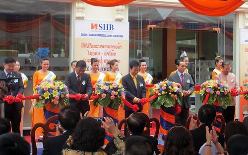 Từ năm 2012, SHB đã thành lập chi nhánh và trù tính kế hoạch chuyển đổi thành Pg88 com chính chủ con 100% vốn tại Lào.<br>