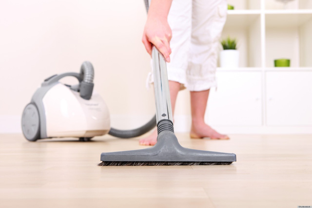 Những việc bạn có thể làm với máy hút bụi - Ảnh 1.