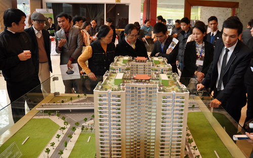 Tâm lý tậu nhà đón tết hoặc mua để đầu tư vào dịp cuối năm vốn được người dân duy trì từ nhiều năm nay.<br>