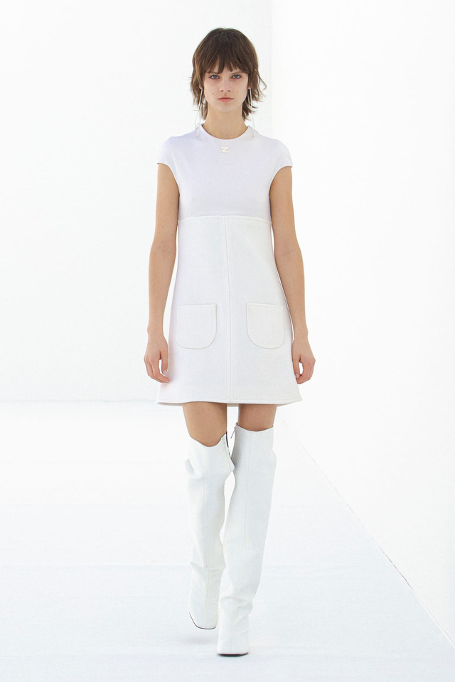 9 xu hướng nổi bật từ s&agrave;n diễn Paris Fashion Week 2021 - Ảnh 12.