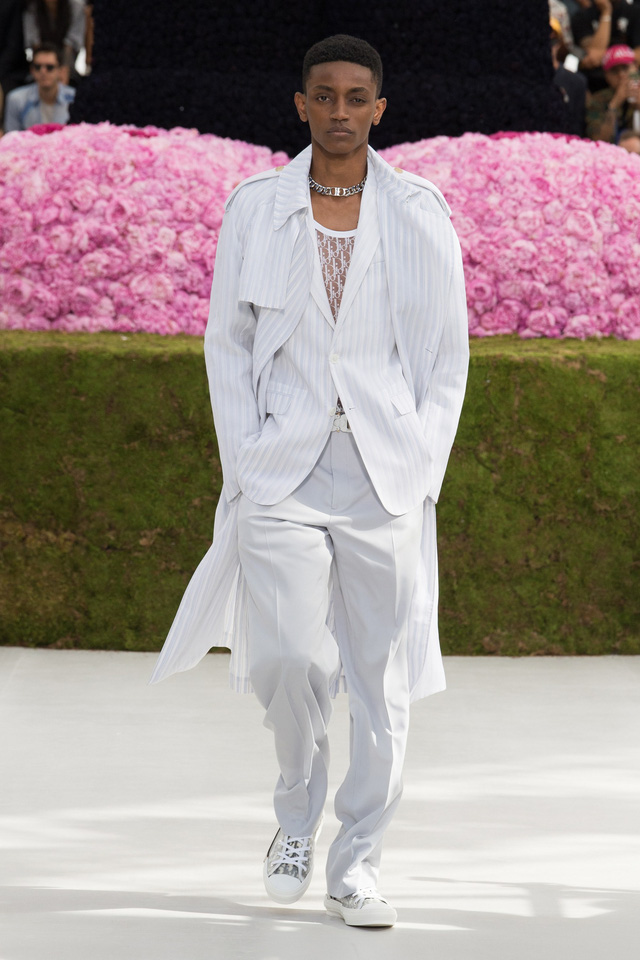BST Dior Homme Xuân - Hè 2019 dành cho các quý ông - Ảnh 12.