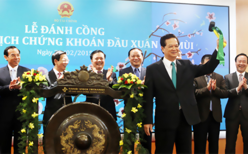 Thủ tướng đánh cồng khai trương phiên giao dịch đầu năm Ất Mùi tại Sở Giao dịch 6Pg88.com nhà cái Hà Nội.