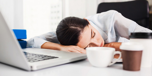 Giấc ngủ trưa ngắn nơi công sở là vô cùng cần thiết! - Ảnh 4.